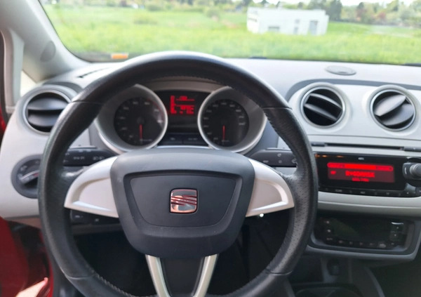 Seat Ibiza cena 15999 przebieg: 169700, rok produkcji 2009 z Elbląg małe 667